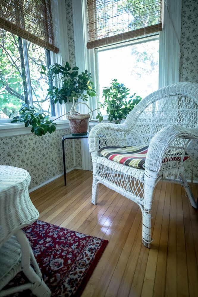 Sackville Bed And Breakfast 외부 사진