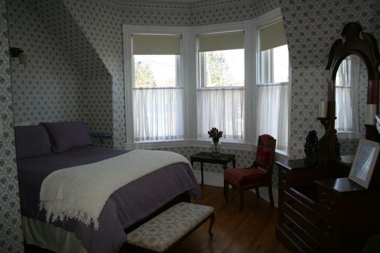 Sackville Bed And Breakfast 외부 사진