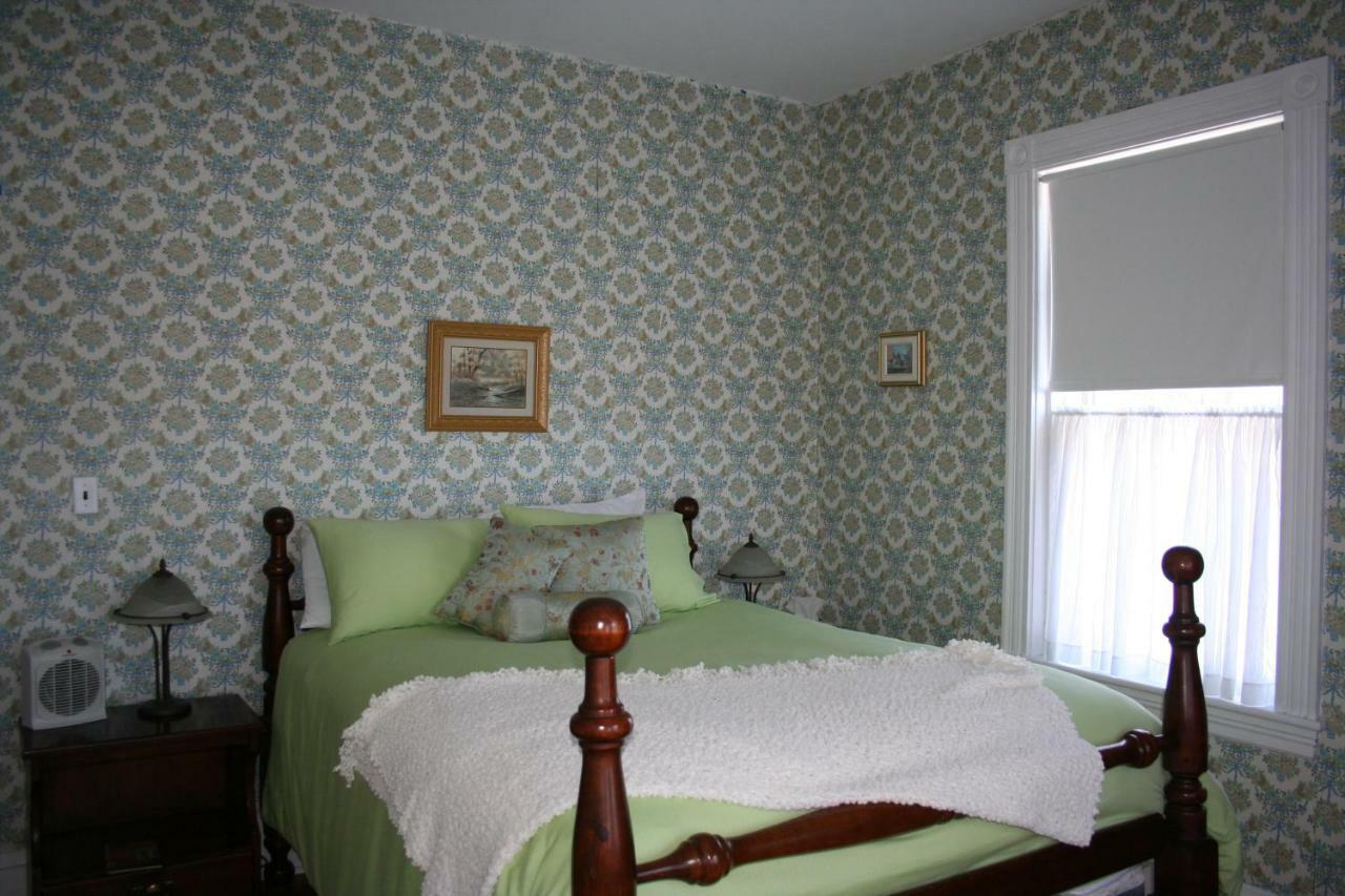 Sackville Bed And Breakfast 외부 사진
